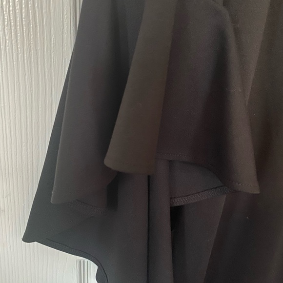 Black Dress - Picture 5 of 7